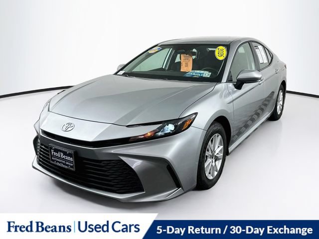 Used 2026 Toyota Camry LE AWD/4WD image 3