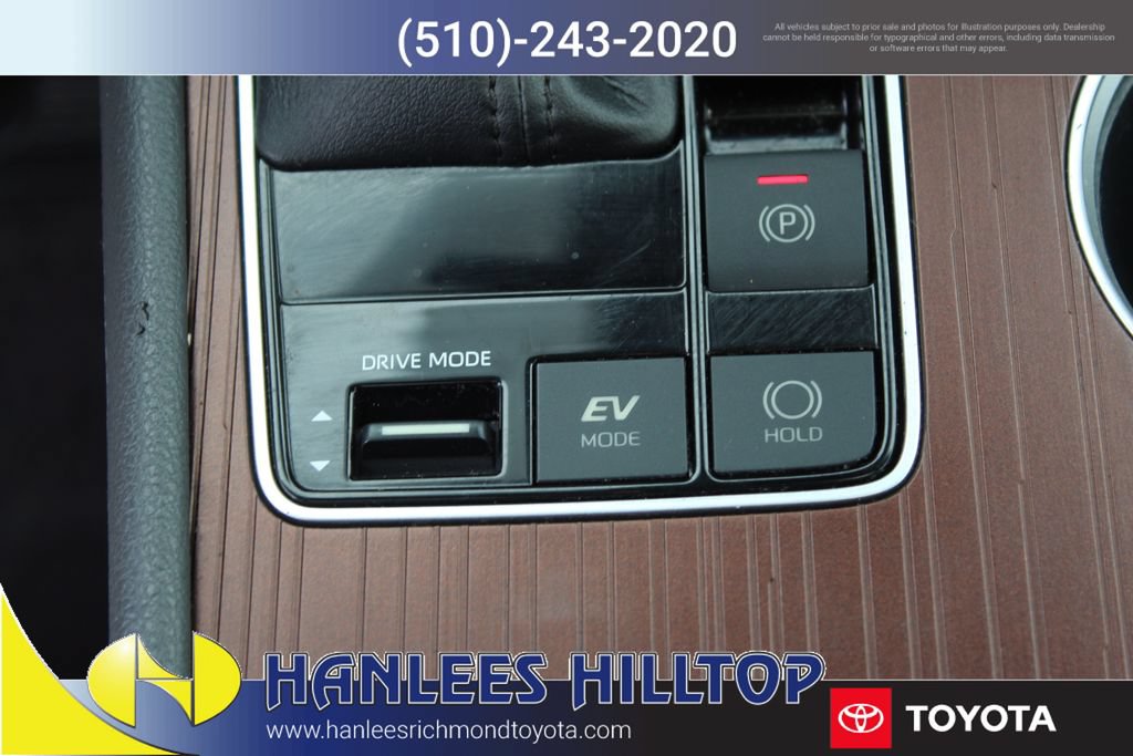 Used 2021 Toyota Sienna LE w/ LE Plus Package FWD image 23