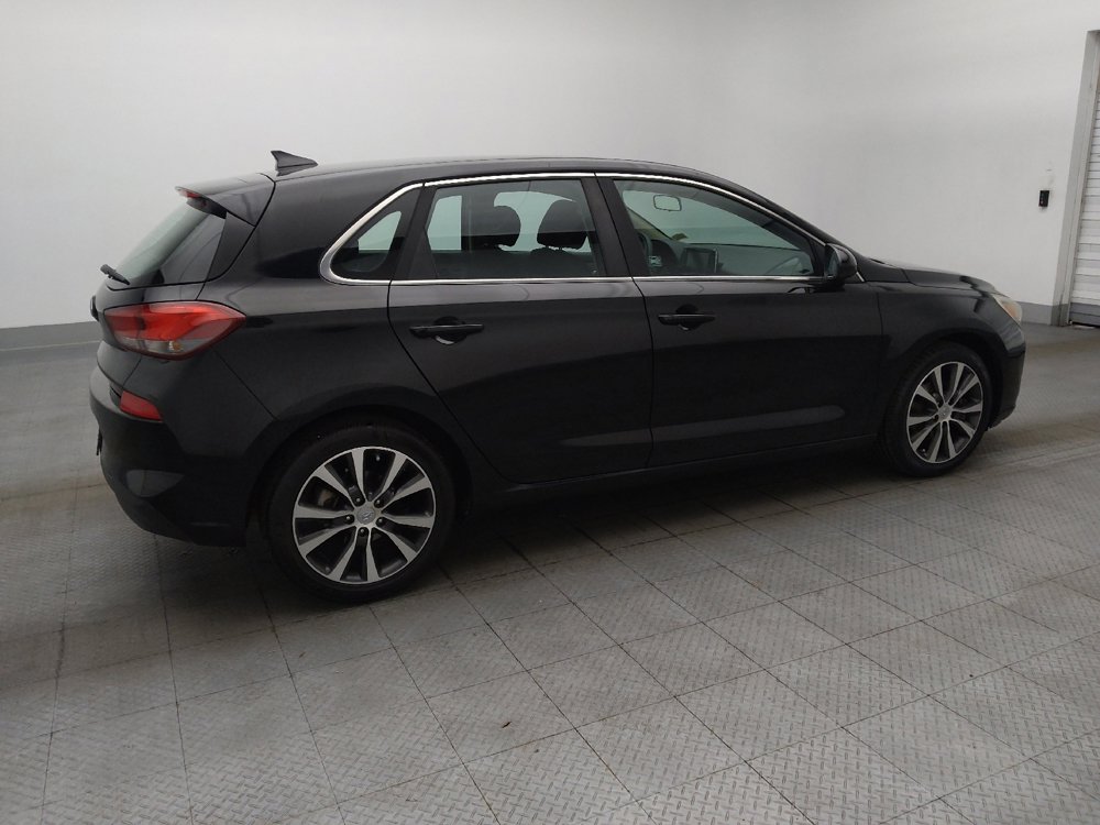 Used 2018 Hyundai Elantra GT FWD image 10
