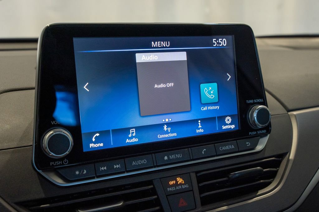 New 2025 Nissan Altima 2.5 SR image 8