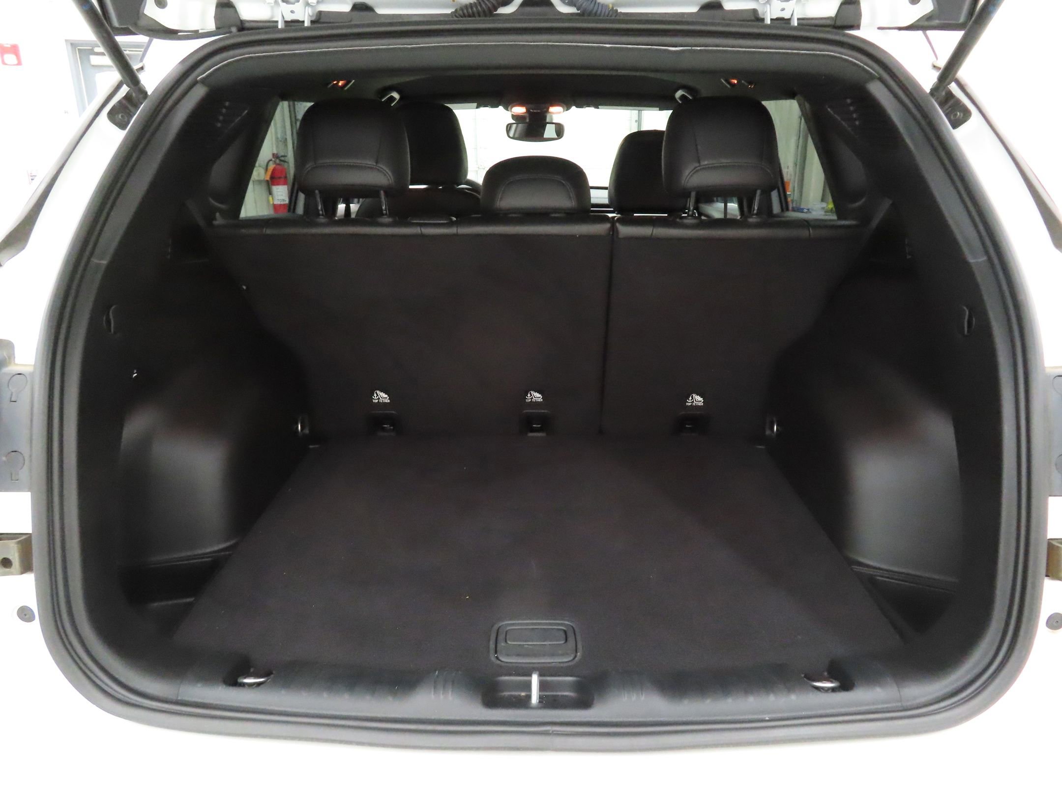 Used 2023 Jeep Compass Limited image 21