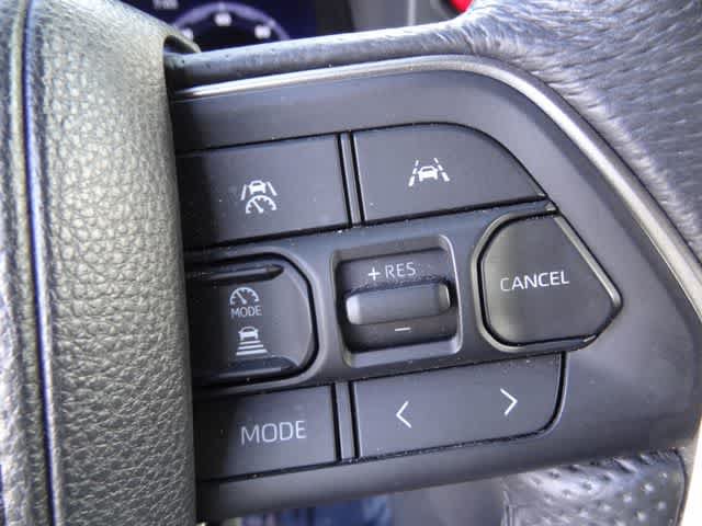 Used 2024 Toyota Tacoma TRD Off-Road AWD/4WD image 17