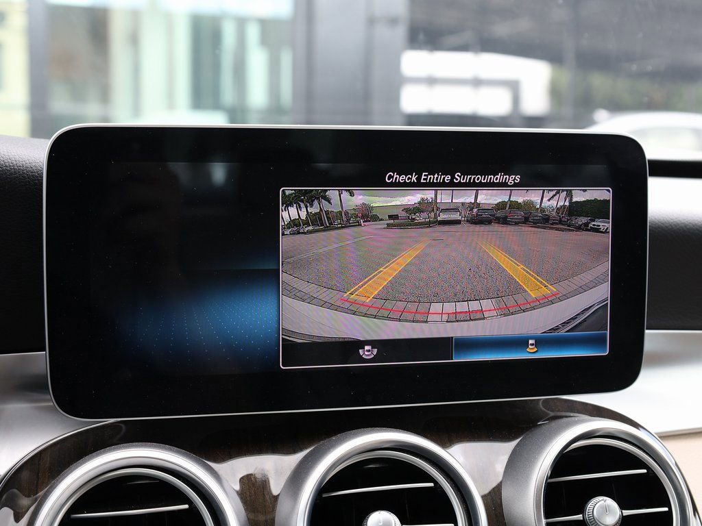 Used 2019 Mercedes-Benz C 300 Sedan w/ Premium Package image 33