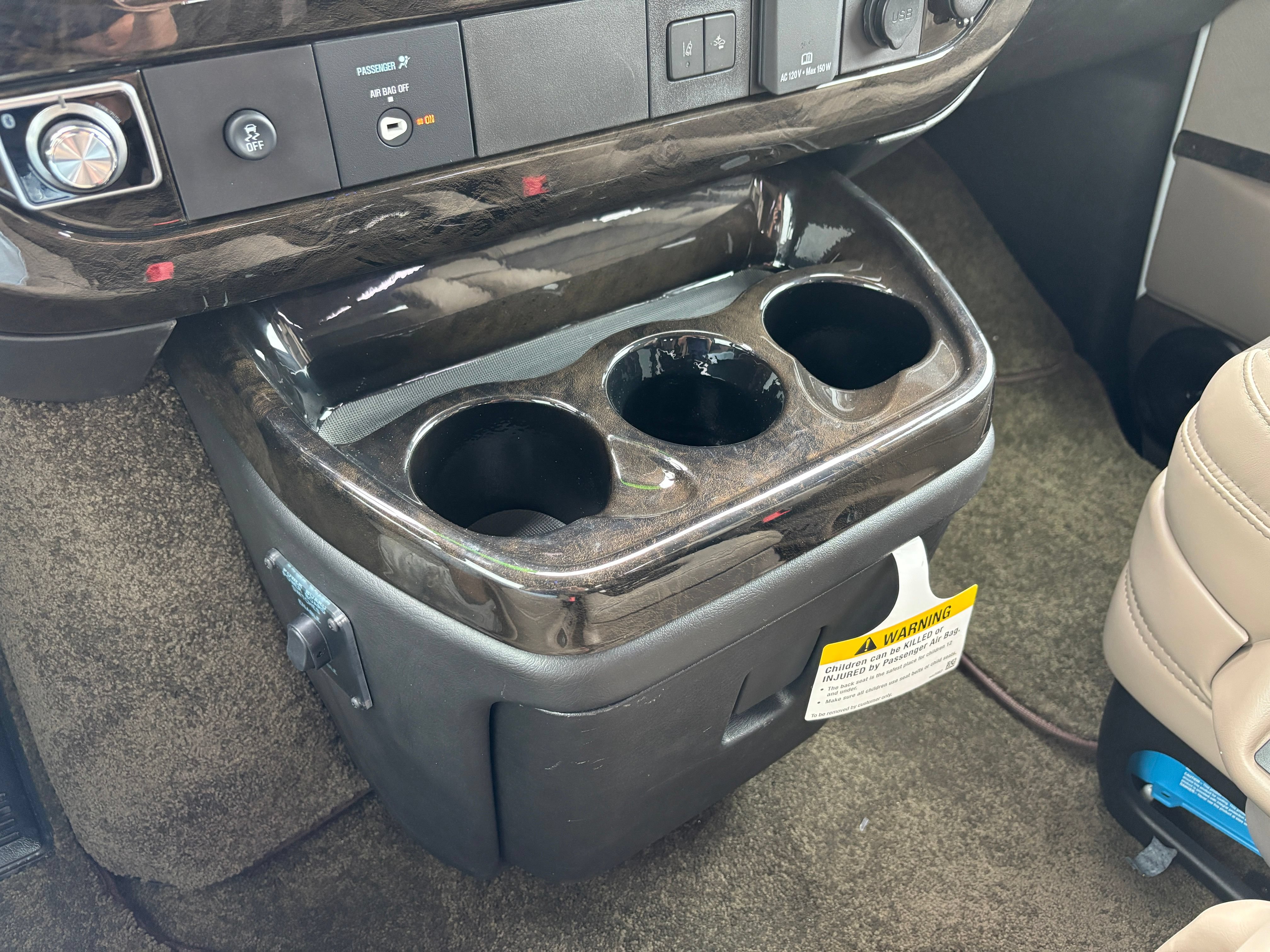 New 2026 GMC Savana 2500 w/ Driver Convenience Package RWD image 33