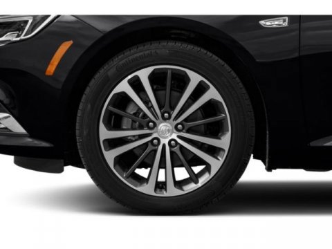 Used 2018 Buick Regal Essence image 10