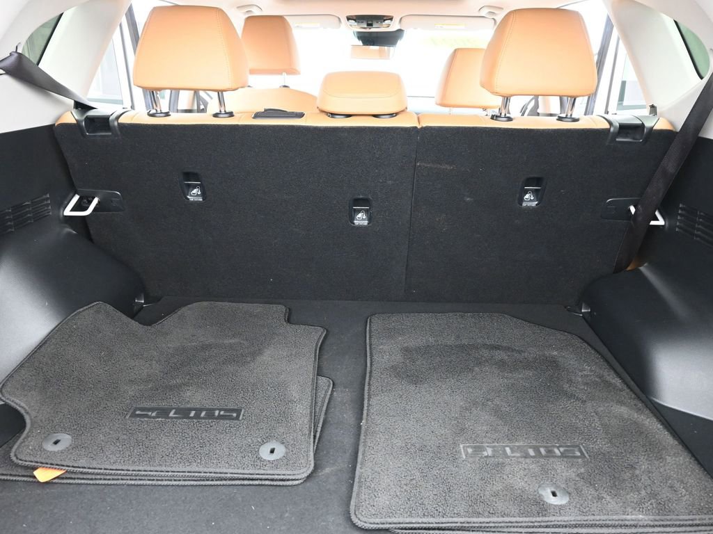 Used 2024 Kia Seltos EX image 9