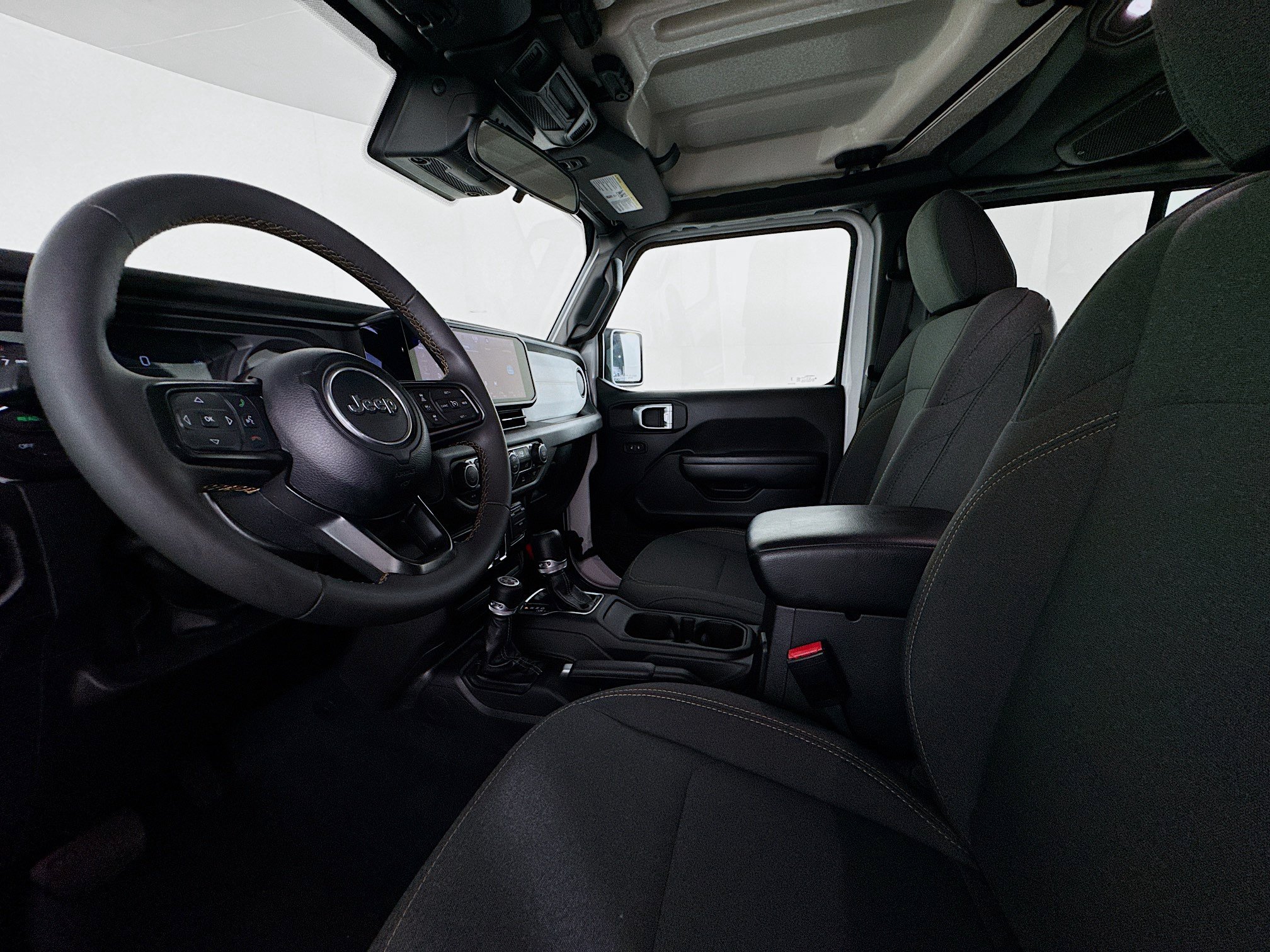 Used 2024 Jeep Wrangler Unlimited AWD/4WD image 21
