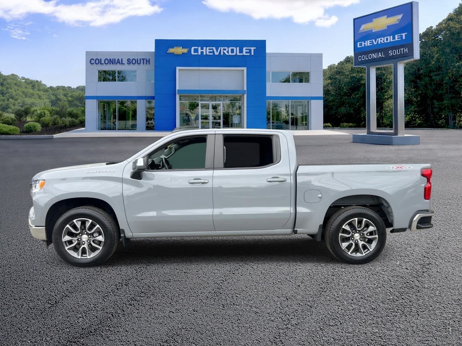 Certified 2024 Chevrolet Silverado 1500 LT AWD/4WD image 3