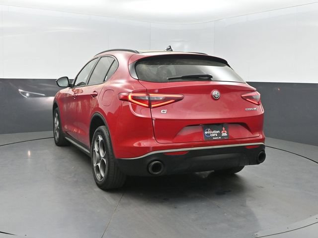 Used 2023 Alfa Romeo Stelvio Sprint AWD/4WD image 31