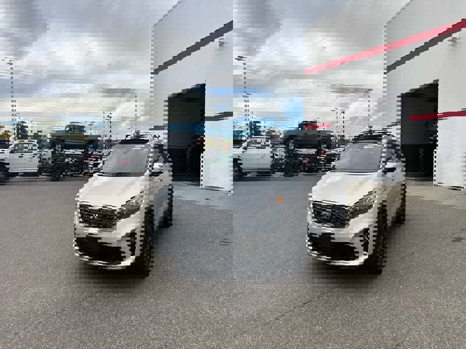 Used 2020 Kia Sorento EX image 32