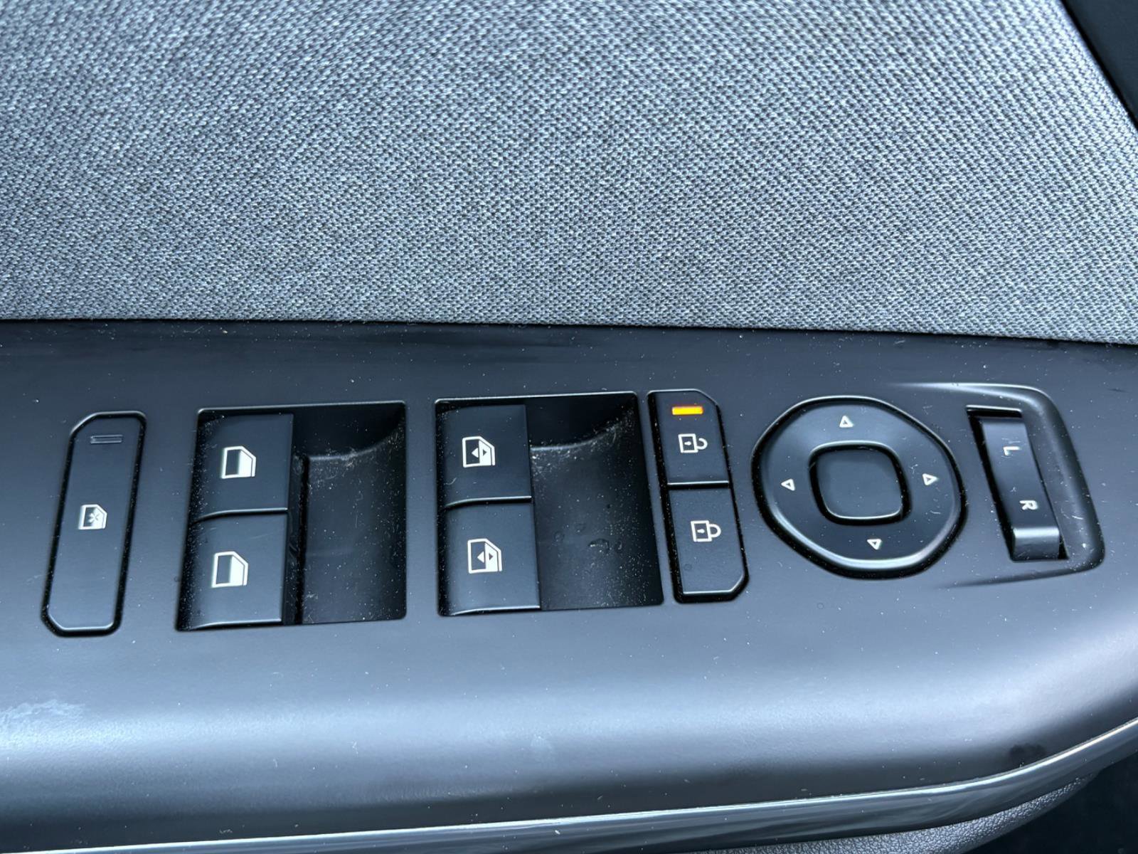 Used 2025 Kia K4 EX image 28