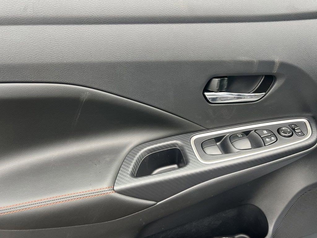Certified 2025 Nissan Versa SR w/ Trunk Package FWD image 21