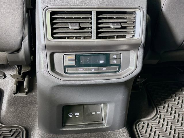 New 2026 Volkswagen Atlas Peak Edition image 27