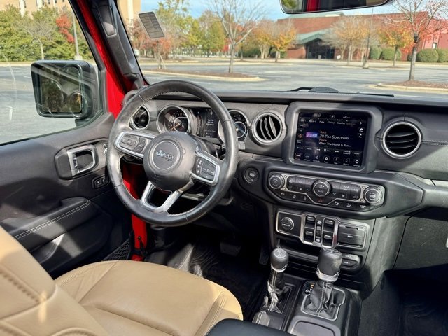 Used 2019 Jeep Wrangler Unlimited Sahara image 19