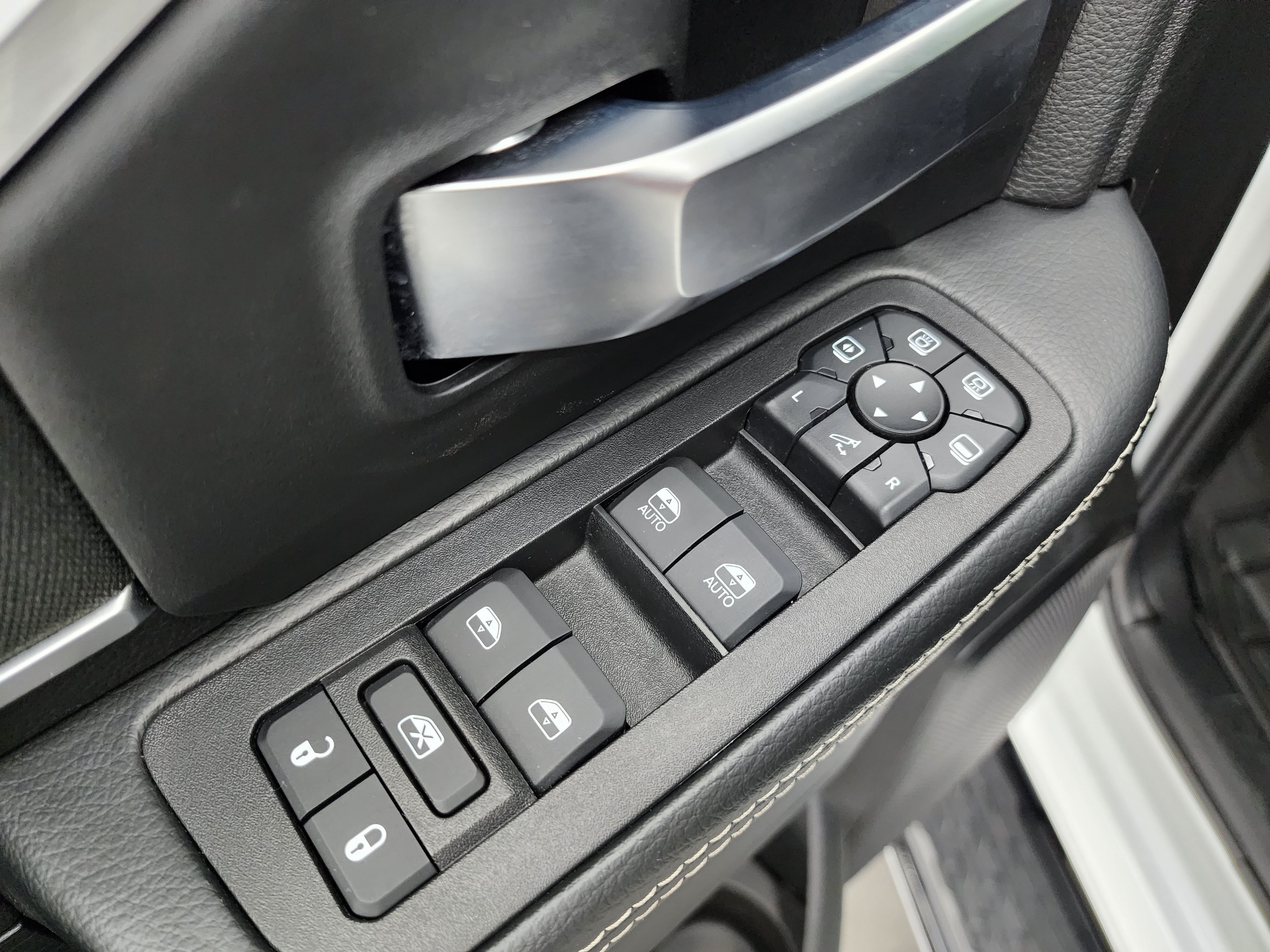 Used 2025 RAM 2500 Lone Star AWD/4WD image 42
