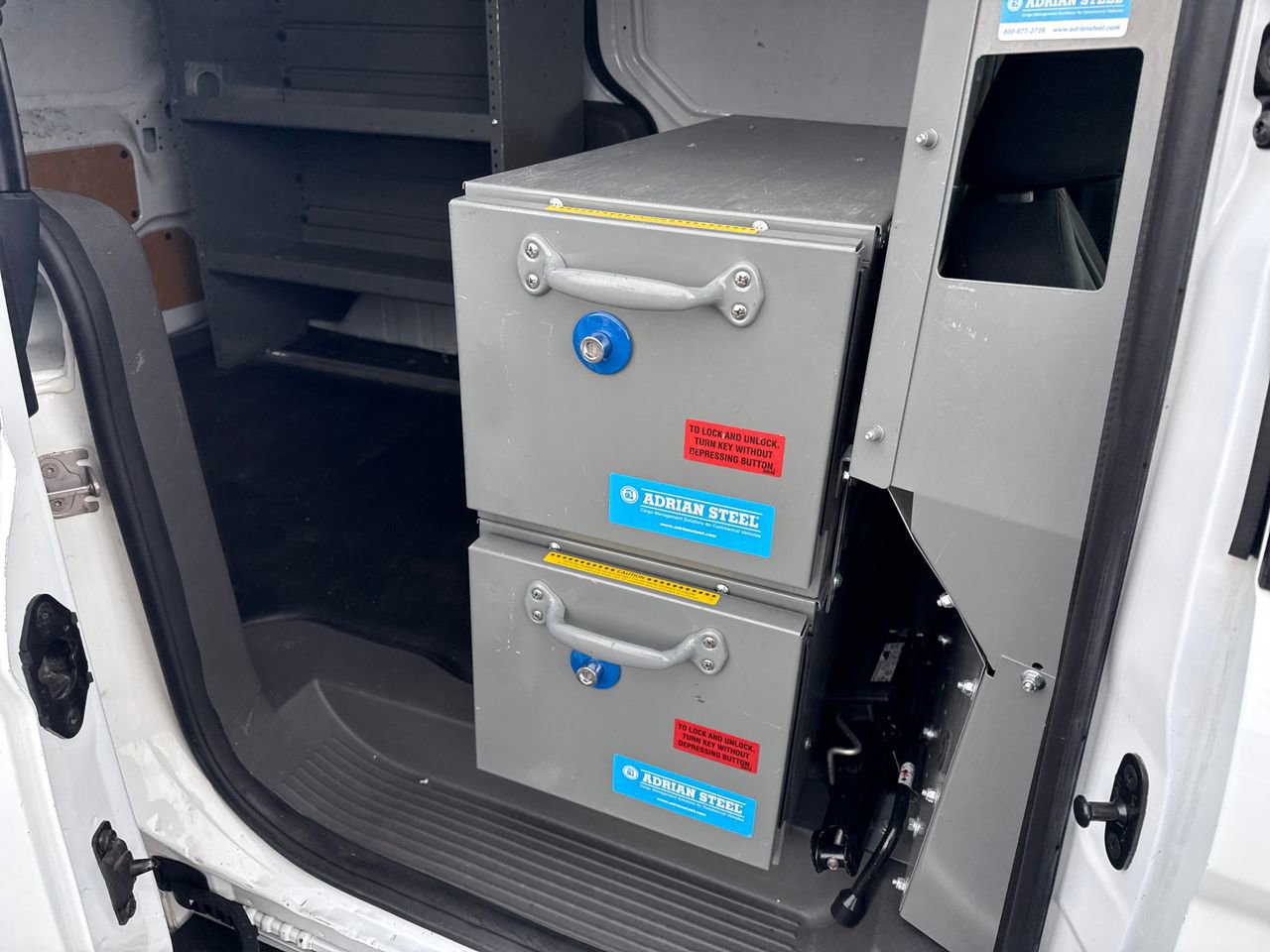 Used 2020 Ford Transit Connect XL image 10