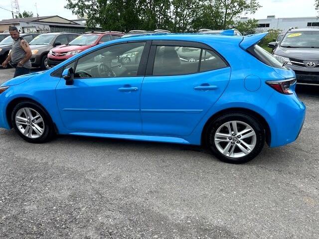 Used 2019 Toyota Corolla SE image 2