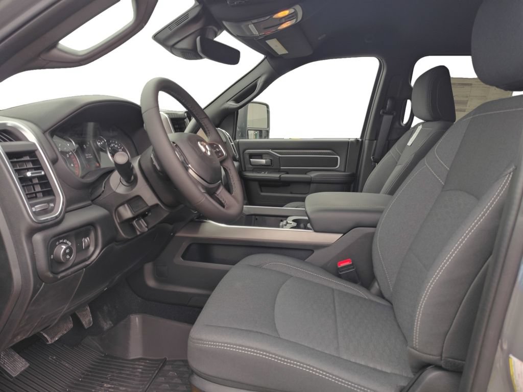 New 2026 RAM 3500 Lone Star AWD/4WD image 19