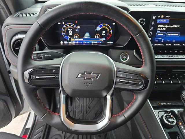 Used 2024 Chevrolet Colorado Z71 w/ Z71 Convenience Package 2 image 17