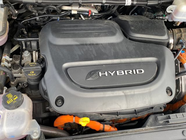Used 2024 Chrysler Pacifica Limited FWD image 20