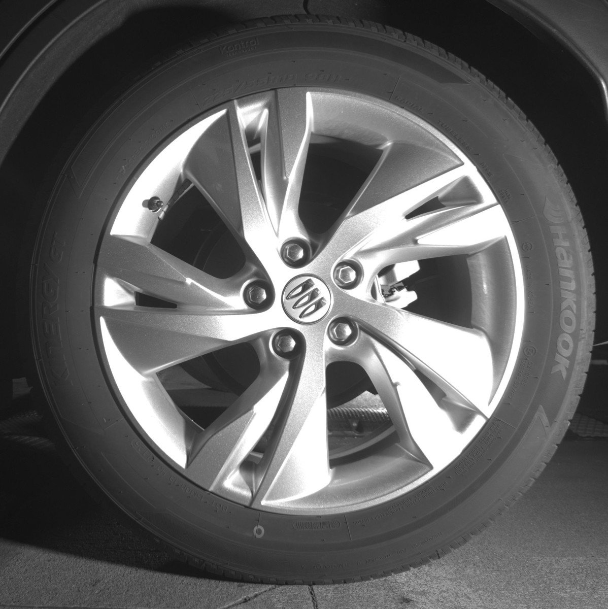 Used 2025 Buick Encore GX Preferred AWD/4WD image 14