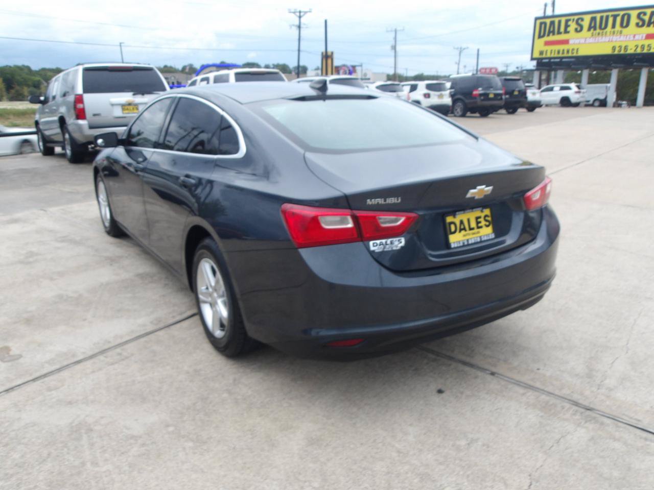 Used 2020 Chevrolet Malibu LS w/ LPO, Convenience Package 2 FWD image 14