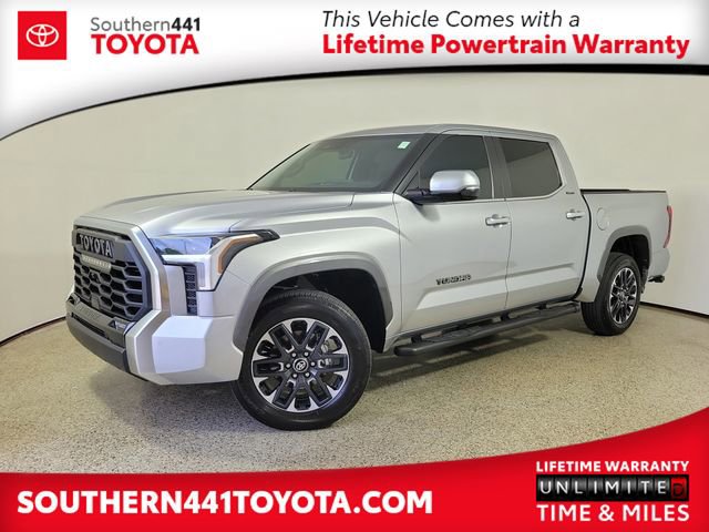 Used 2025 Toyota Tundra Limited AWD/4WD image 1