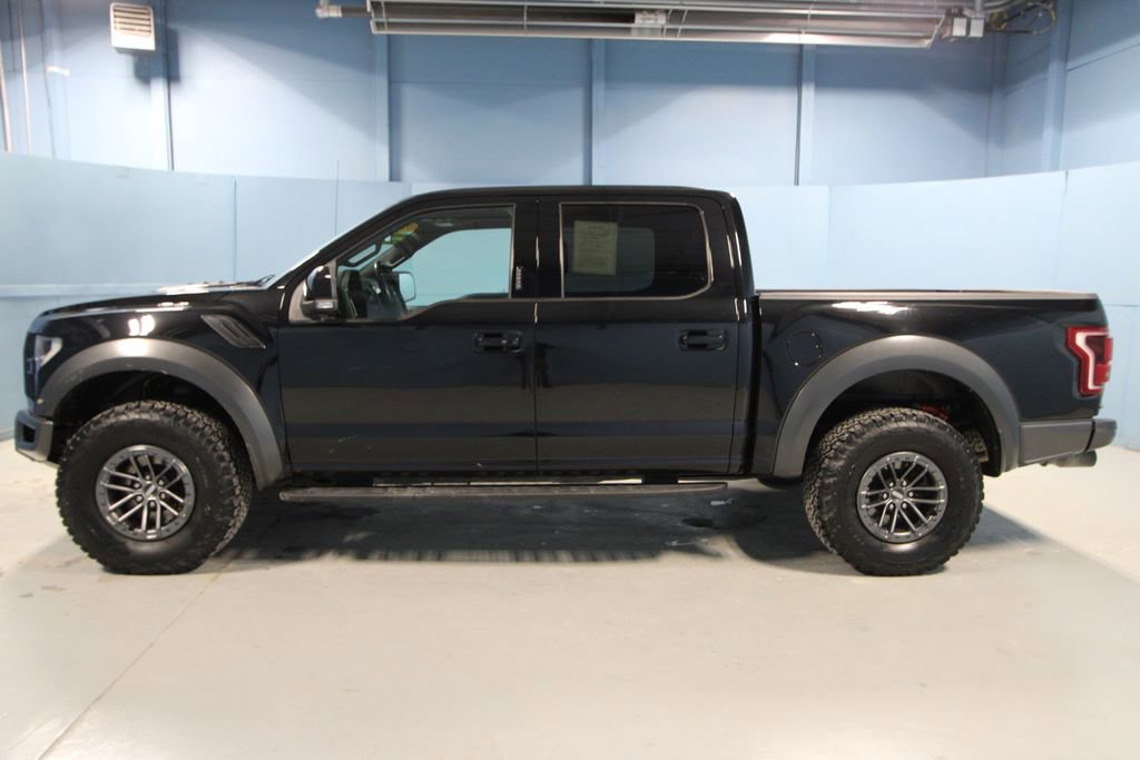 Used 2019 Ford F150 Raptor w/ Equipment Group 802A Luxury image 37