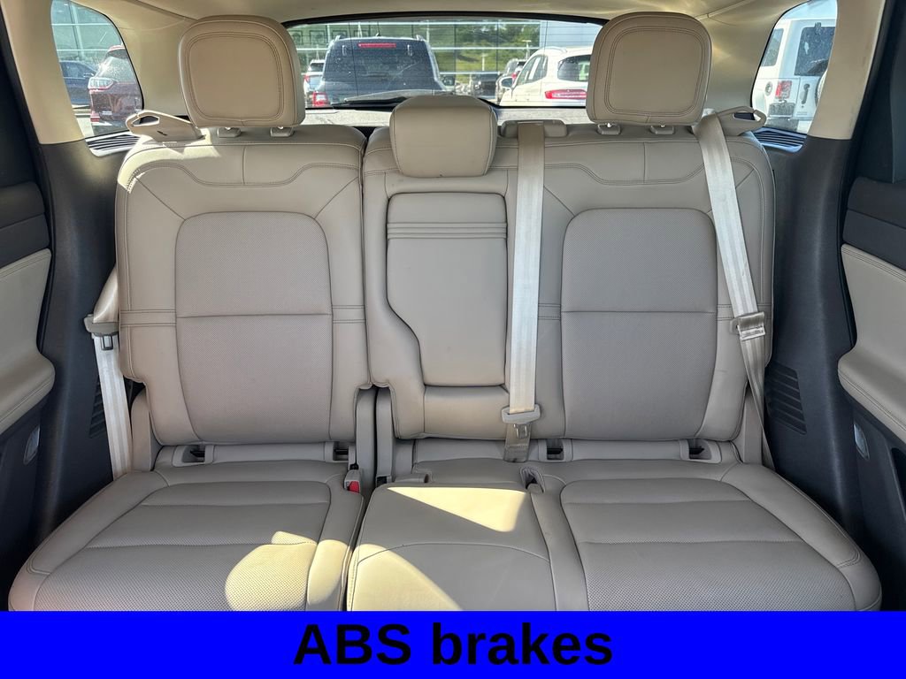 Used 2020 Lincoln Corsair AWD w/ Equipment Group 101A image 14
