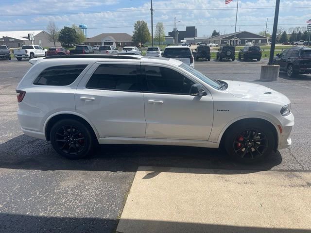 Used 2023 Dodge Durango R/T w/ Tow 'N Go Package AWD/4WD image 9