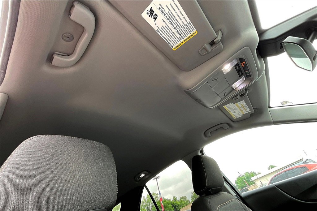 Used 2020 Chevrolet Equinox LT image 22