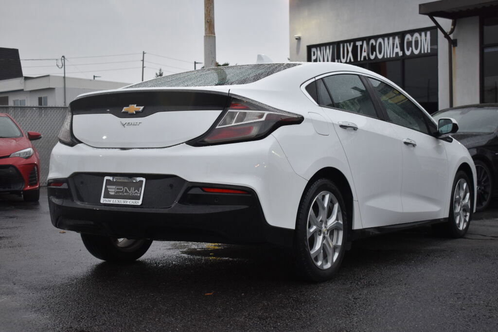 Used 2017 Chevrolet Volt Premier w/ Driver Confidence II Package image 9