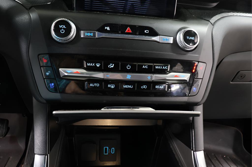 Used 2020 Ford Explorer ST w/ ST Street Pack image 11