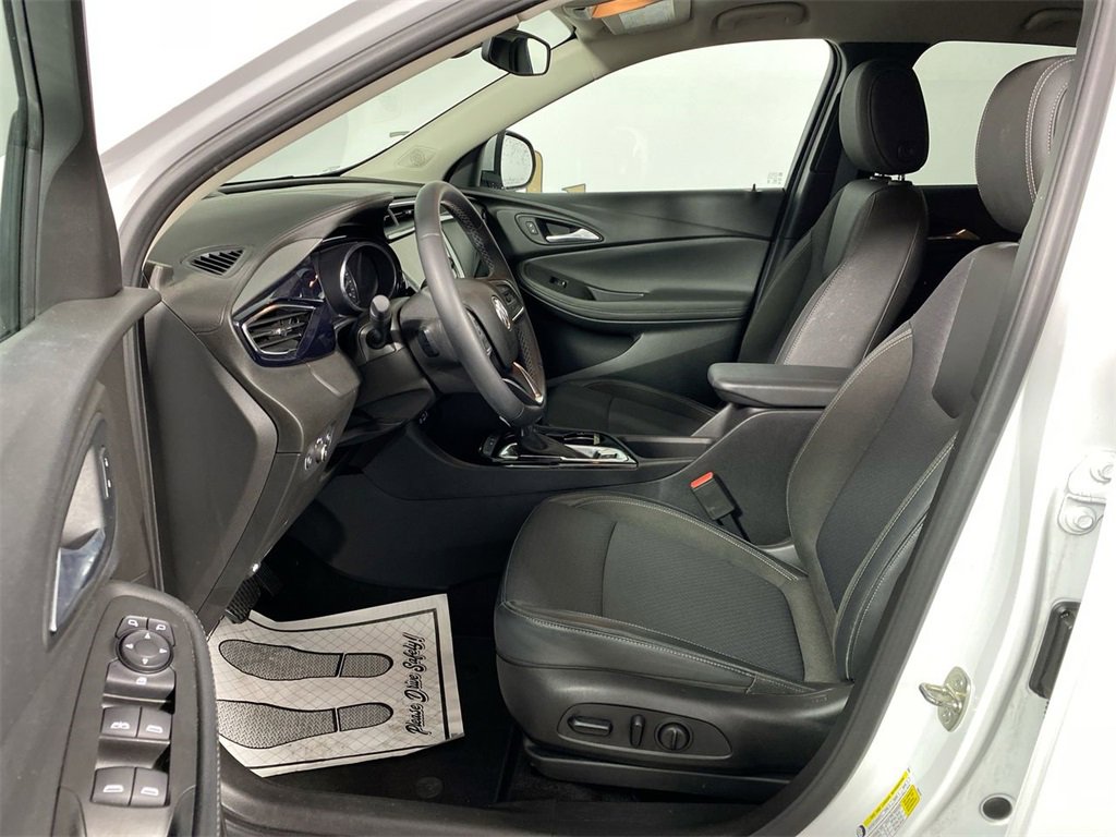 Used 2020 Buick Encore GX Select image 11