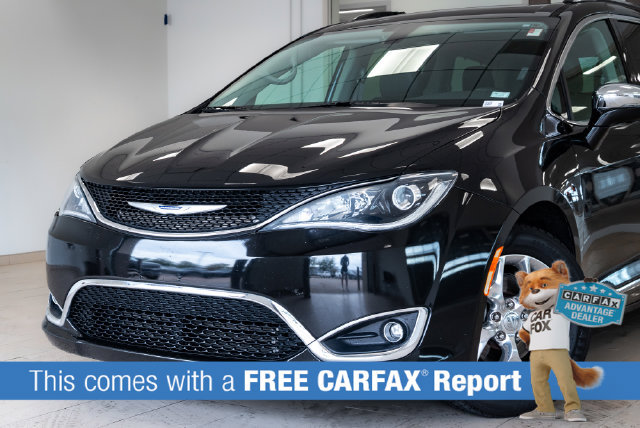 Used 2019 Chrysler Pacifica Limited FWD image 2