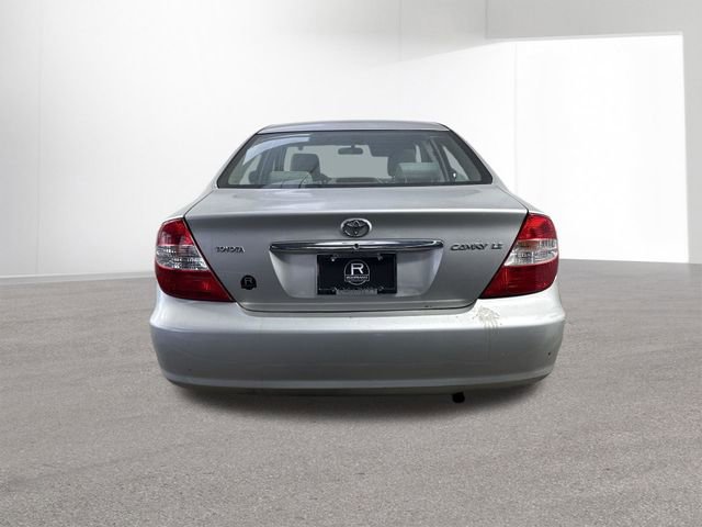 Used 2004 Toyota Camry LE image 28