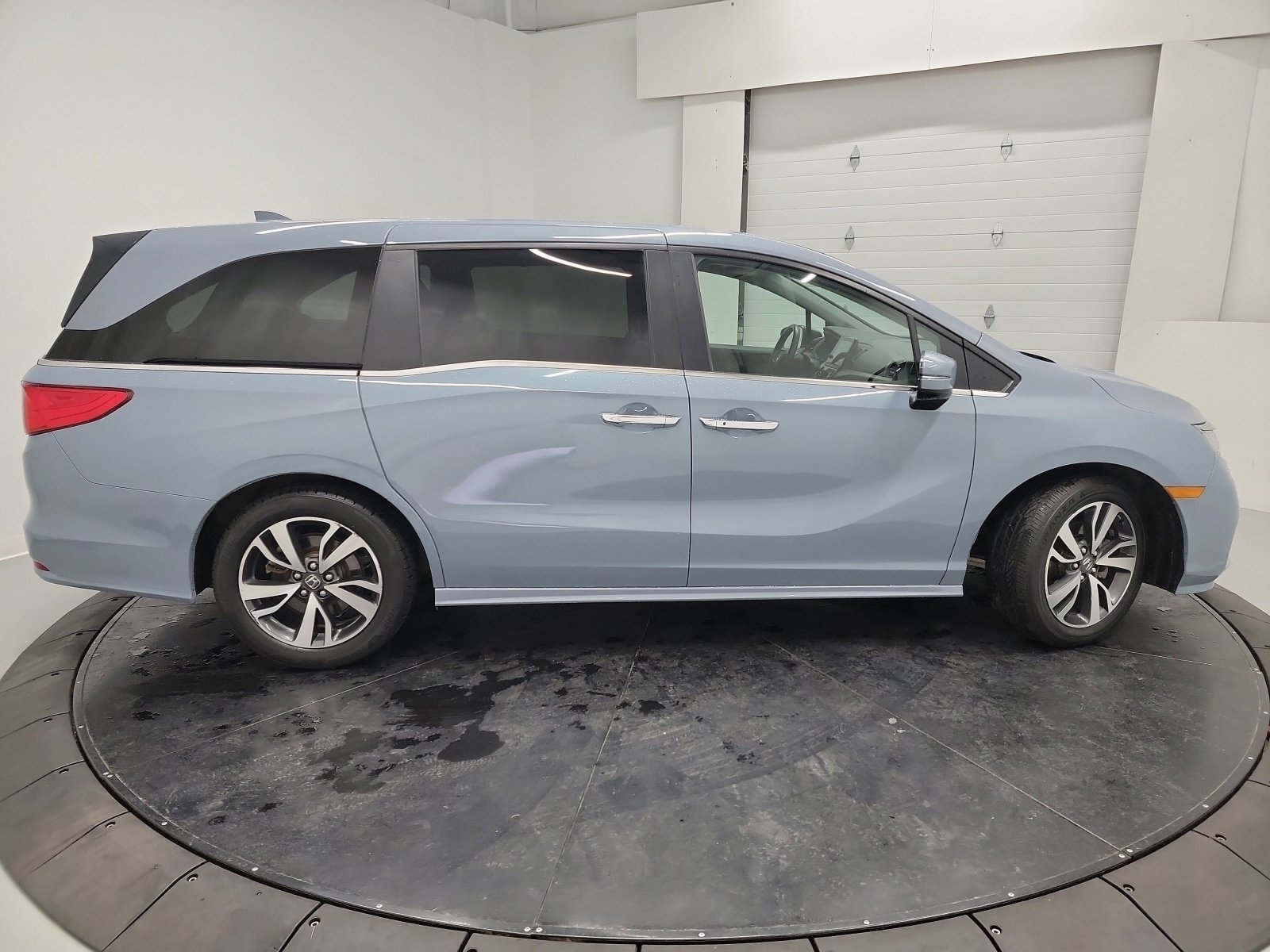 Certified 2023 Honda Odyssey Touring image 11