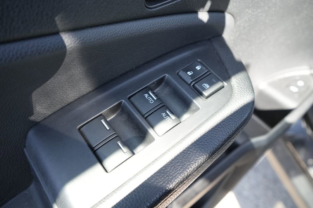 Used 2017 Honda Pilot Touring image 26