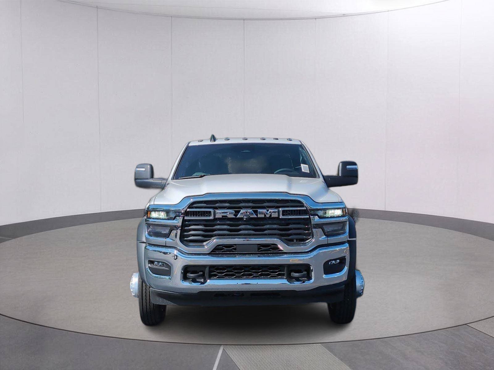 New 2026 RAM 4500 Tradesman w/ Safety Group AWD/4WD image 7