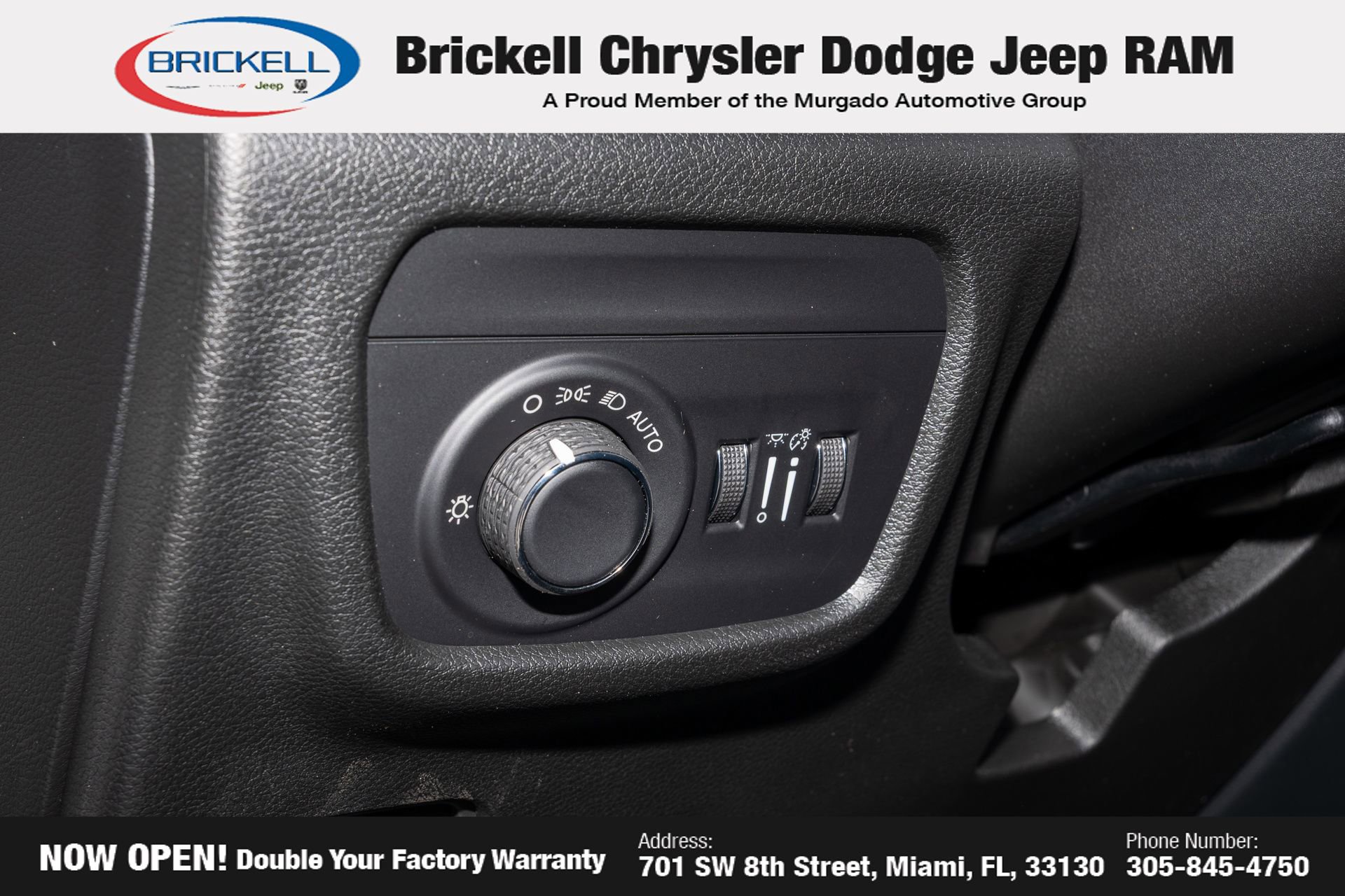 New 2025 Jeep Grand Cherokee L Laredo image 26