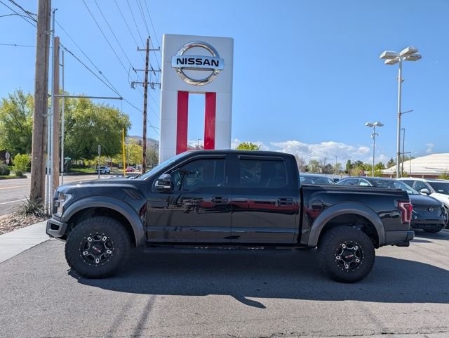 Used 2017 Ford F150 Raptor w/ Equipment Group 802A Luxury AWD/4WD image 1