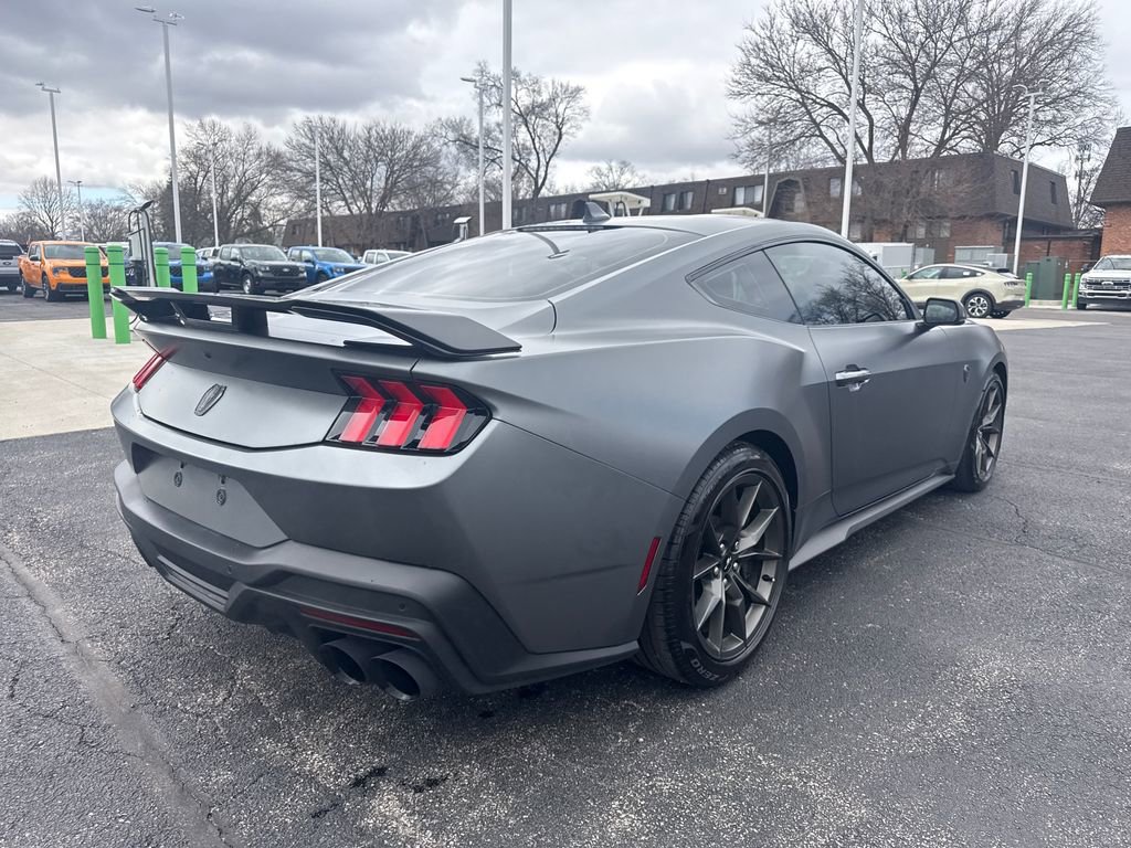 Used 2025 Ford Mustang Dark Horse image 7