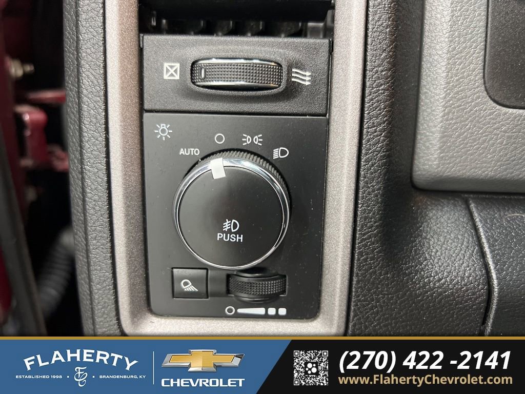 Used 2017 RAM 1500 Express w/ Express Value Package image 23