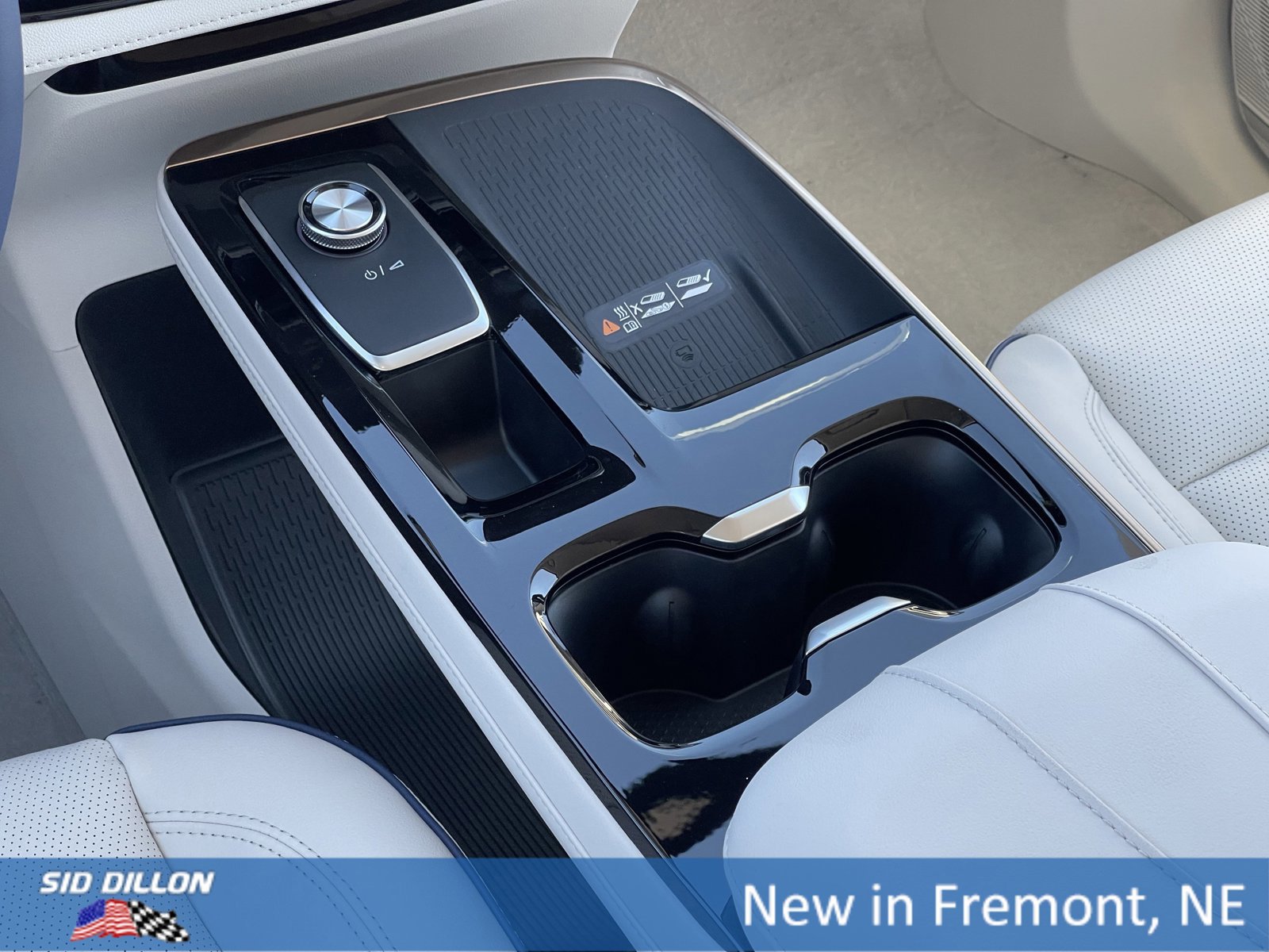 New 2026 Buick Enclave Avenir w/ Super Cruise Package image 5