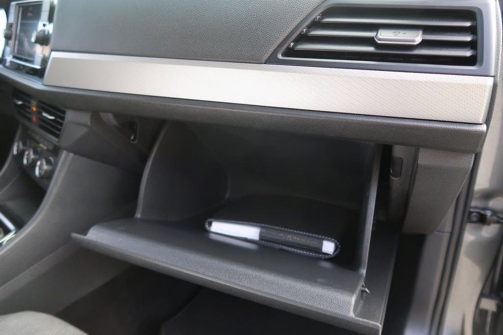 Used 2019 Volkswagen Jetta S image 37