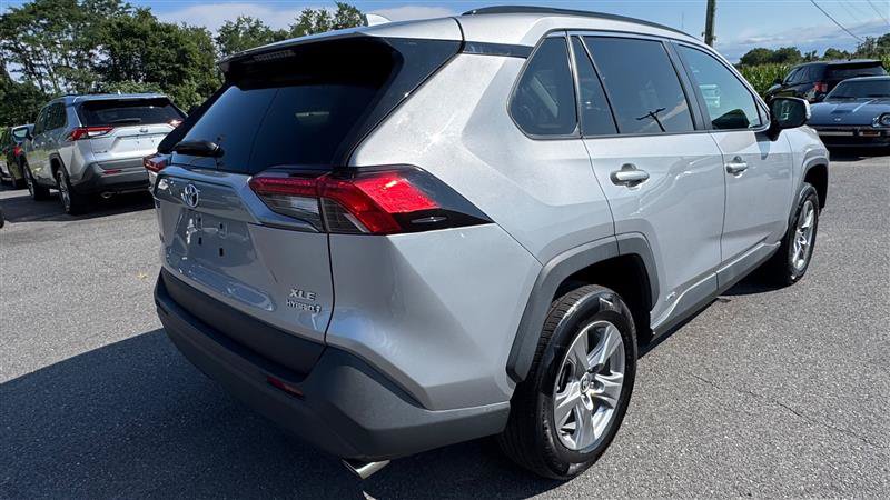 Used 2022 Toyota RAV4 XLE w/ Convenience Package AWD/4WD image 23