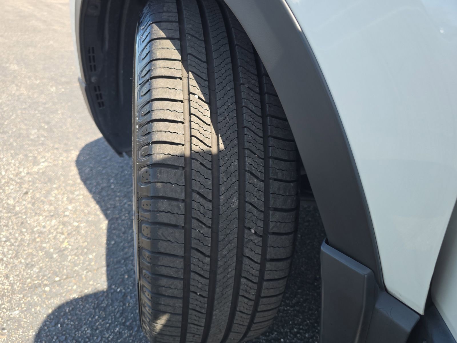 Used 2018 Honda CR-V Touring image 29