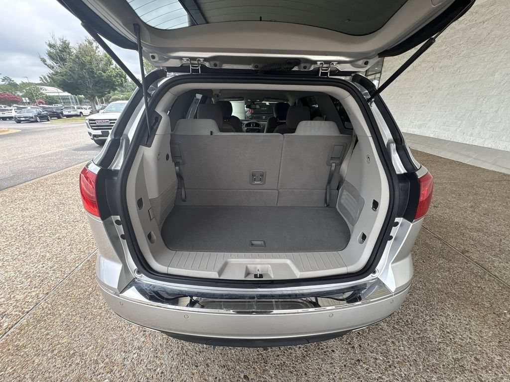 Certified 2015 Buick Enclave Convenience FWD image 25