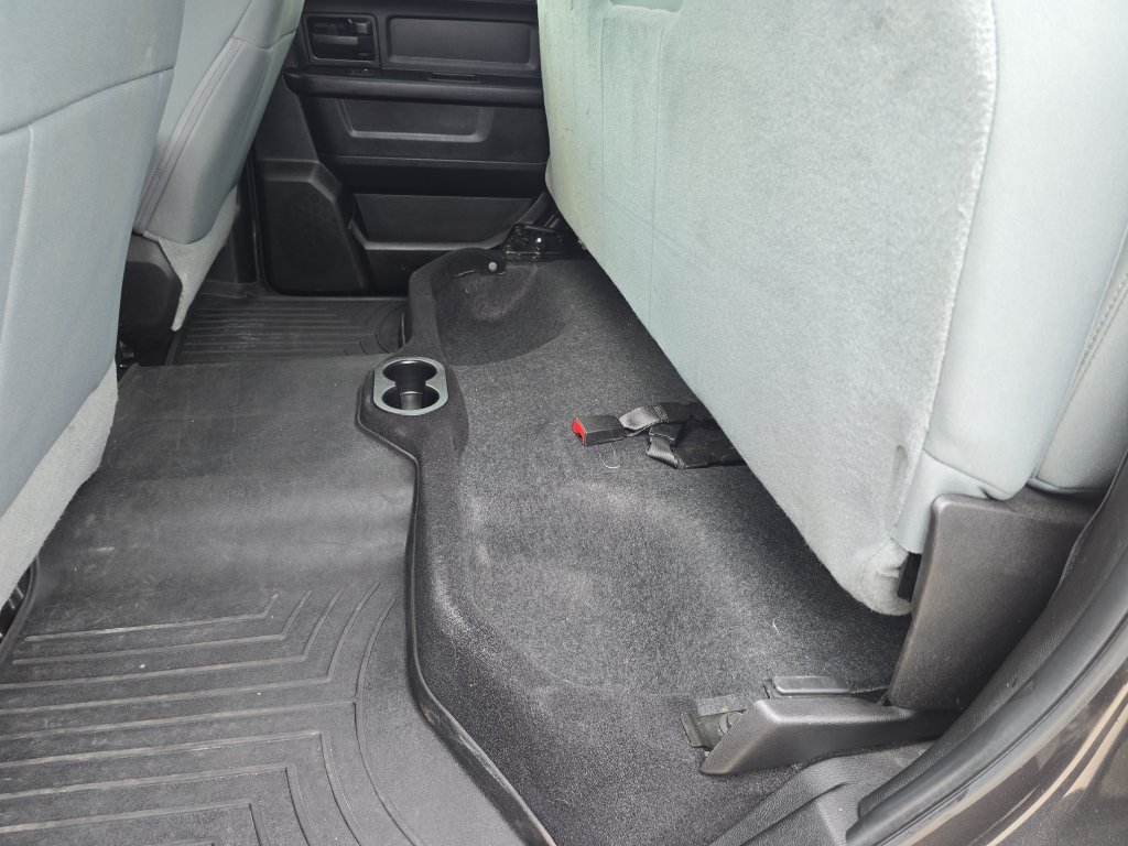 Used 2018 RAM 2500 Tradesman w/ Chrome Appearance Group AWD/4WD image 26