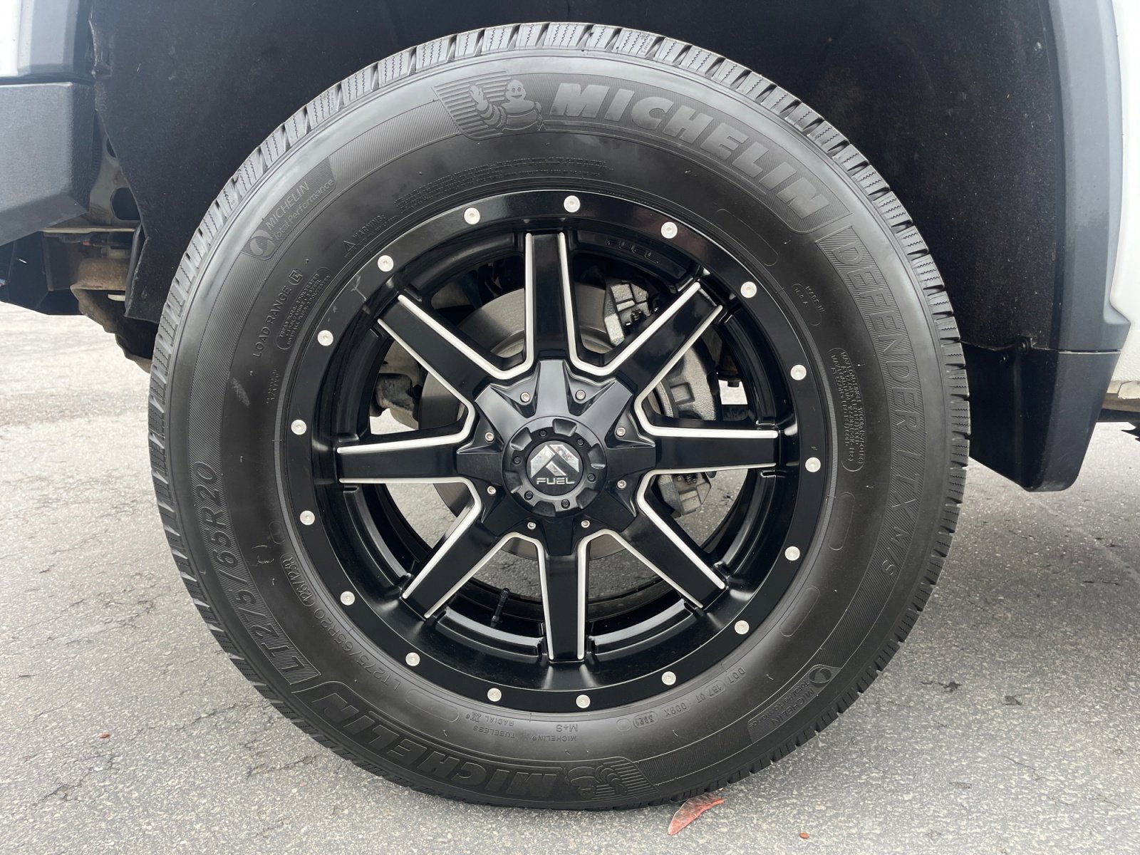 Used 2021 Chevrolet Silverado 2500 LT w/ Convenience Package image 10